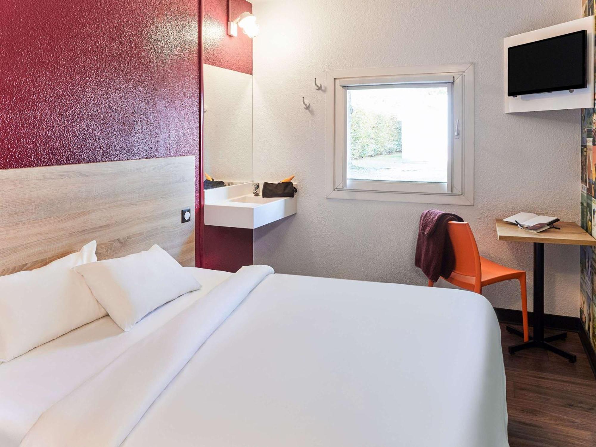 Hotelf1 Nimes Ouest Dış mekan fotoğraf