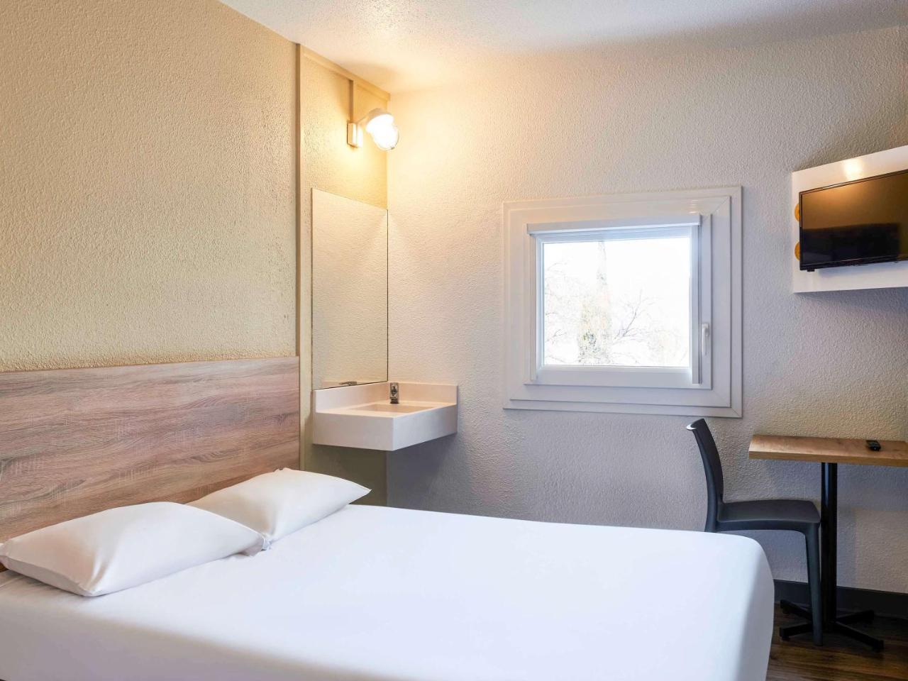 Hotelf1 Nimes Ouest Dış mekan fotoğraf